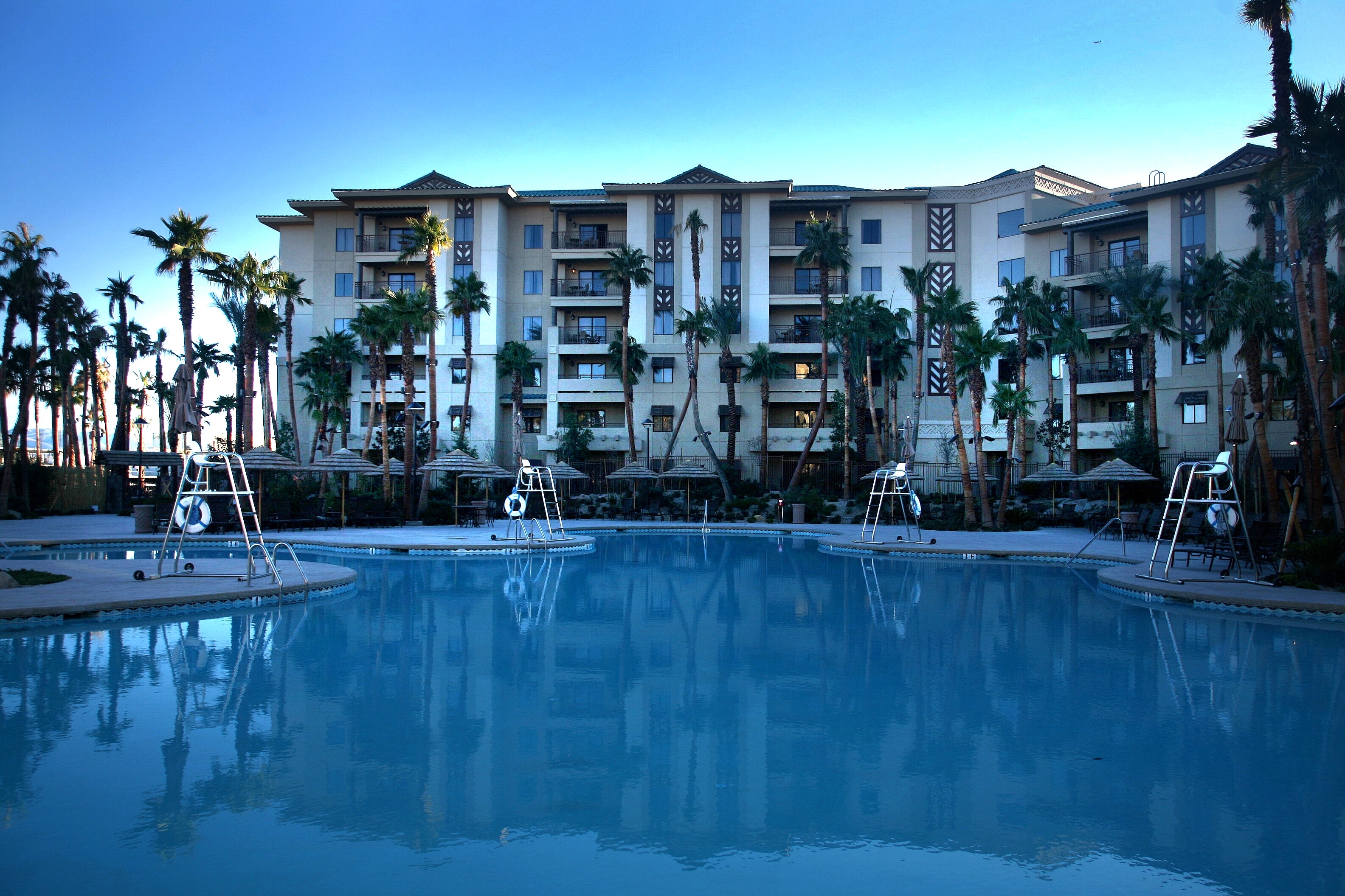 Tahiti Hotel Pool